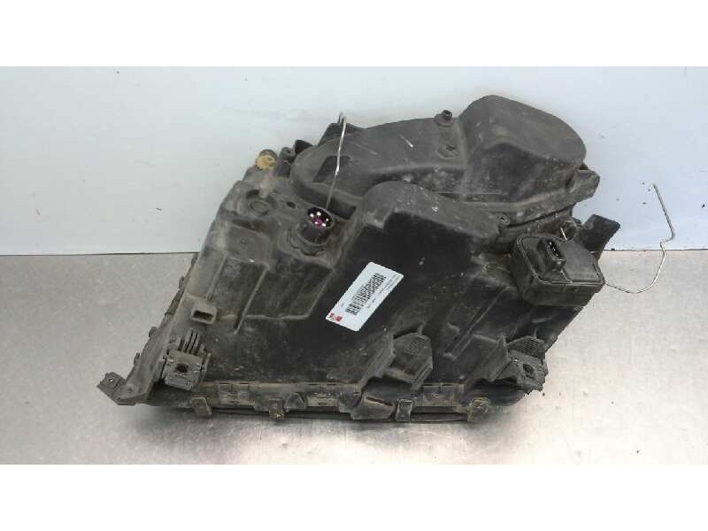 Recambio de faro derecho para audi a8 (d2) 3.7 quattro referencia OEM IAM   