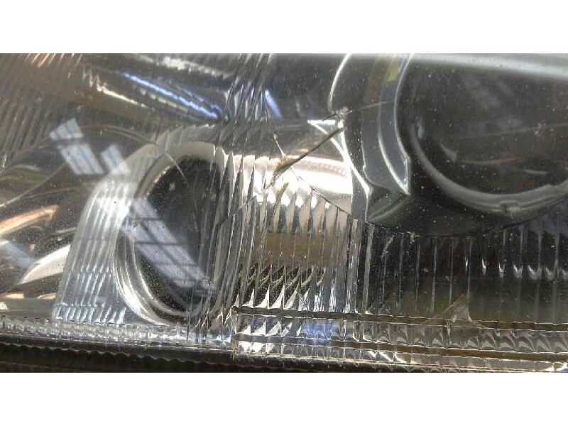 Recambio de faro izquierdo para audi a8 (d2) 3.7 quattro referencia OEM IAM   