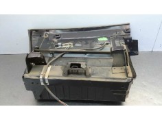 Recambio de guantera para audi a8 (d2) 3.7 quattro referencia OEM IAM    2