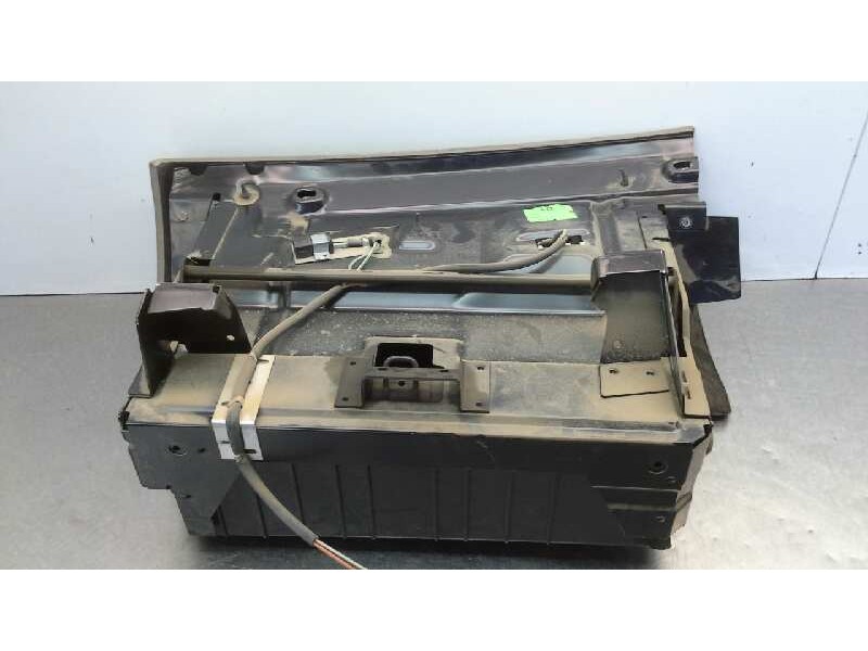 Recambio de guantera para audi a8 (d2) 3.7 quattro referencia OEM IAM   