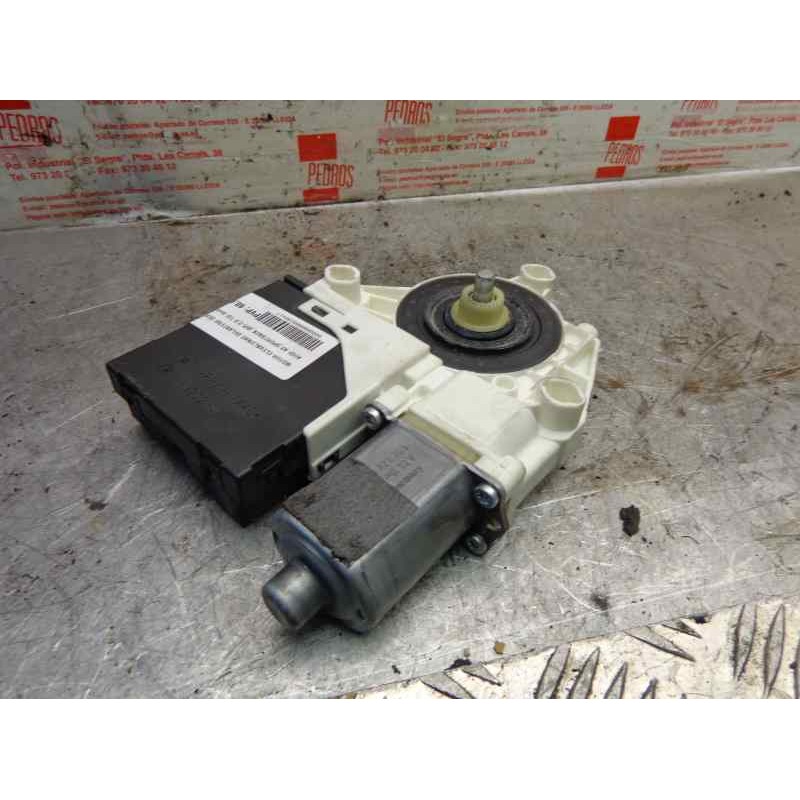 Recambio de motor elevalunas delantero derecho para audi a3 sportback (8p) 2.0 tdi ambiente referencia OEM IAM 0130822205 E84031