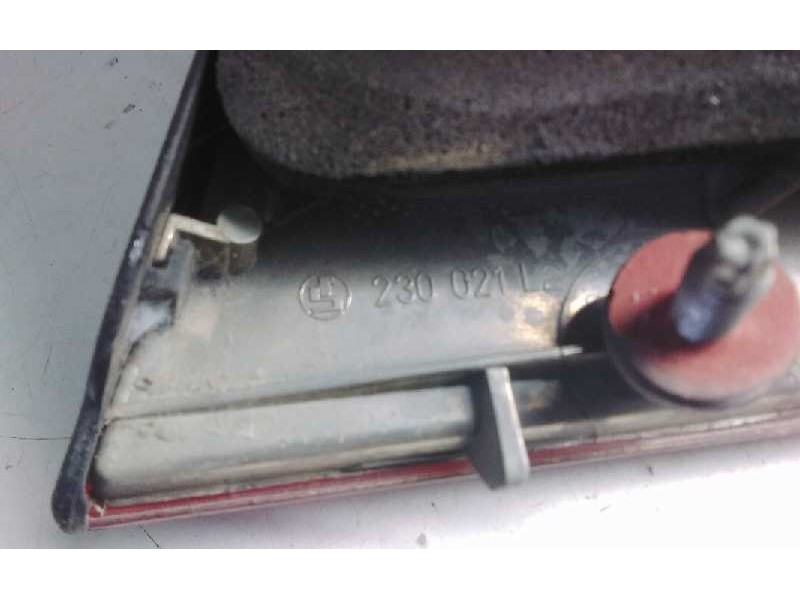 Recambio de piloto trasero izquierdo para bmw serie 3 berlina (e46) 320d referencia OEM IAM 230021L  