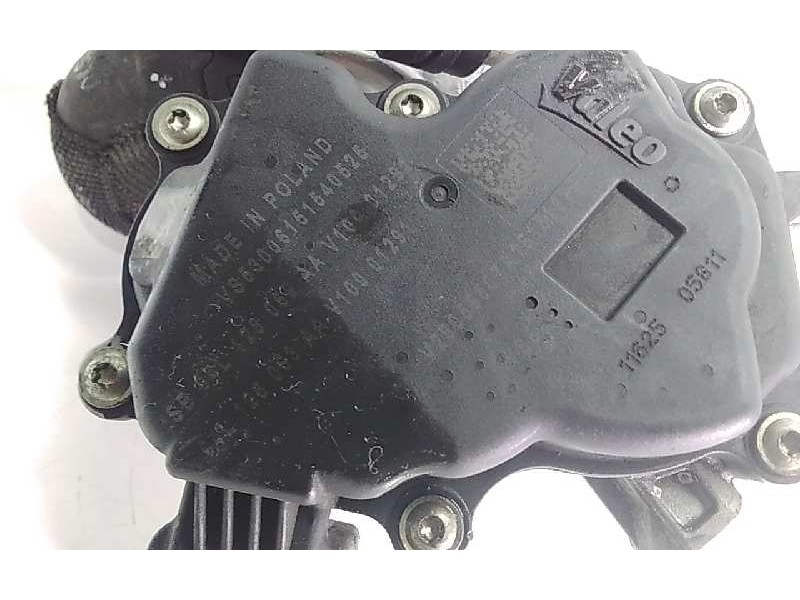 Recambio de cuerpo de mariposa para seat toledo (kg3) 1.6 tdi referencia OEM IAM 04L128056AA  