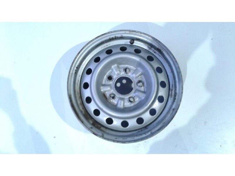Recambio de llanta hierro para nissan serena (c23m) 1.6 slx kat referencia OEM IAM 144TORNILLOS  