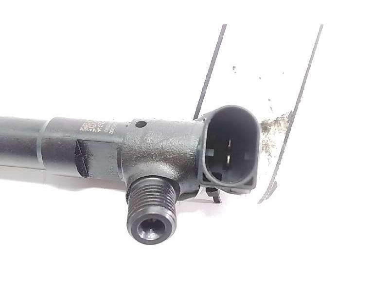 Recambio de inyector para seat toledo (kg3) 1.6 tdi referencia OEM IAM 28370681  