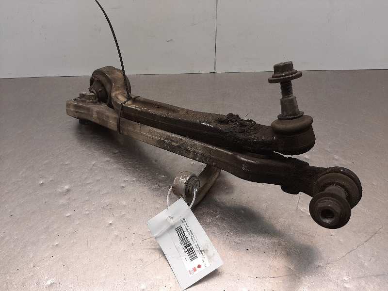 Recambio de brazo suspension inferior delantero izquierdo para audi a6 allroad quattro (4fh) 2.7 tdi quattro referencia OEM IAM 