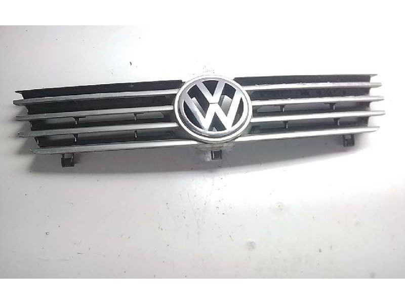 Recambio de rejilla delantera para volkswagen polo berlina (6n2) trendline referencia OEM IAM 6N0853651EFKZ  