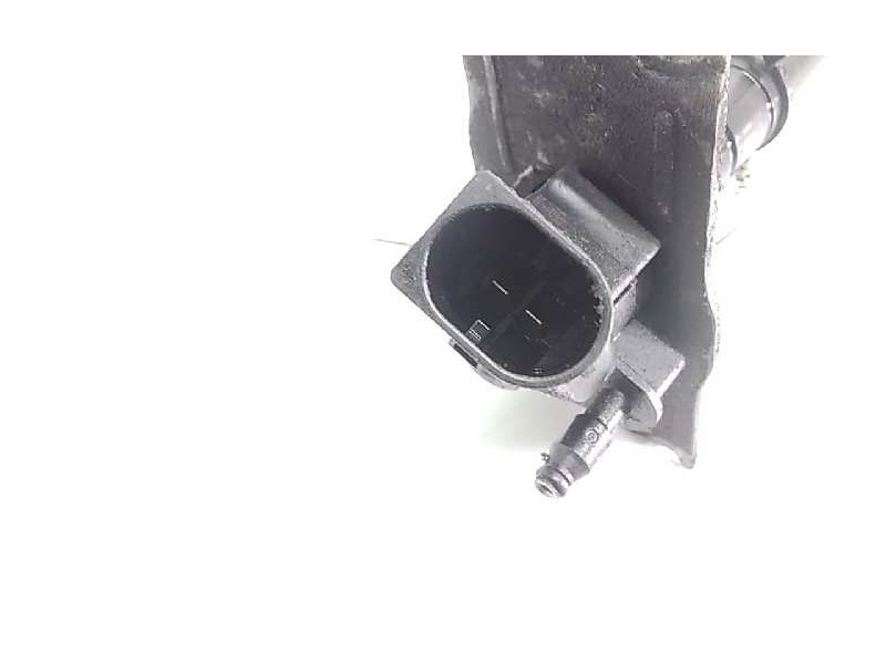 Recambio de inyector para audi a4 avant (8e) 3.0 tdi quattro (171kw) referencia OEM IAM   