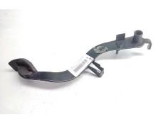 Recambio de pedal embrague para ford fiesta berlina (dx) 1.3 cat referencia OEM IAM   113255 2