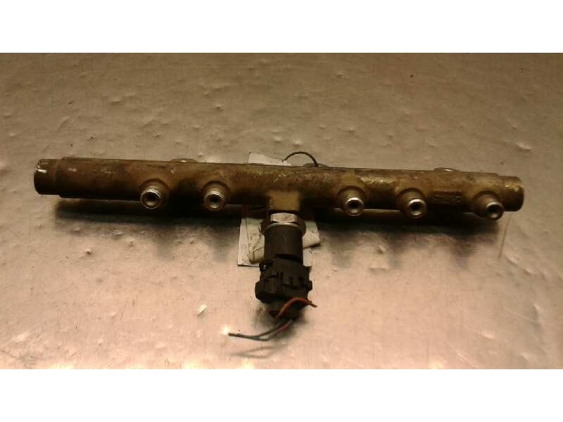 Recambio de rampa inyectora para fiat stilo (192) 1.9 jtd / 1.9 jtd 115 active referencia OEM IAM 0445214016  