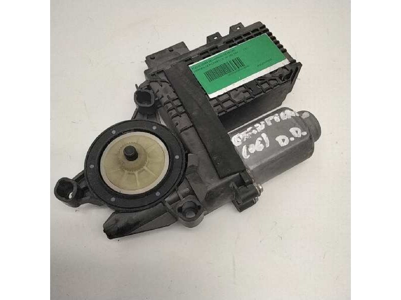 Recambio de elevalunas delantero derecho para citroen c4 picasso 1.6 16v hdi fap referencia OEM IAM 9654087780  113276