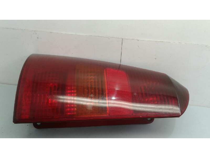 Recambio de piloto trasero izquierdo para ford focus turnier (cak) ghia referencia OEM IAM 1233323  