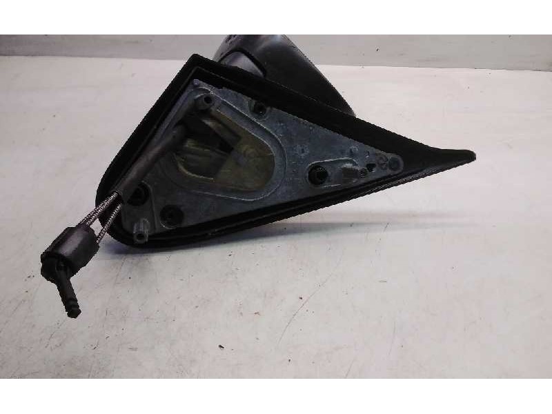 Recambio de retrovisor izquierdo para citroen xsara coupe 1.6i 16v vts referencia OEM IAM 9636882077  