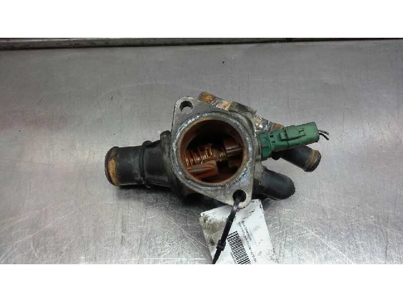 Recambio de caja termostato para fiat punto berlina (188) 1.9 jtd cat referencia OEM IAM   