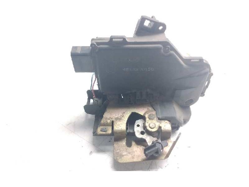 Recambio de cerradura puerta delantera izquierda para audi a6 berlina (4b2) 2.4 quattro referencia OEM IAM 4B1837015B  