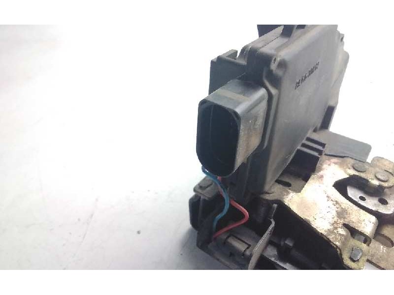 Recambio de cerradura puerta delantera izquierda para audi a6 berlina (4b2) 2.4 quattro referencia OEM IAM 4B1837015B  
