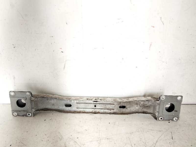 Recambio de refuerzo paragolpes delantero para nissan nv400 pritsche doppelkabine 2.3 dci diesel cat referencia OEM IAM   