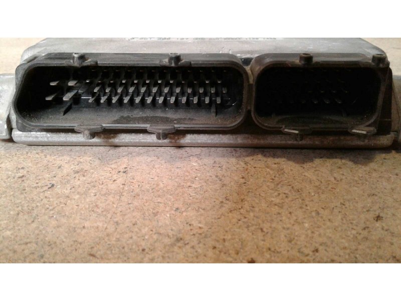 Recambio de centralita motor uce para audi a3 (8l) 1.8 20v referencia OEM IAM 0261206127 06A906018BM 113595