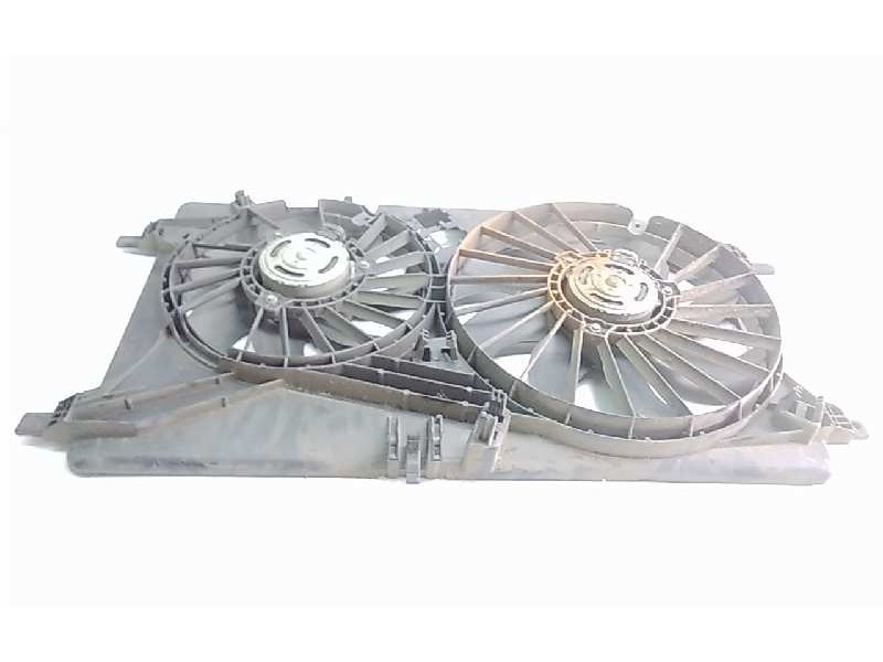 Recambio de electroventilador para nissan nv400 pritsche doppelkabine 2.3 dci diesel cat referencia OEM IAM 214815872R  