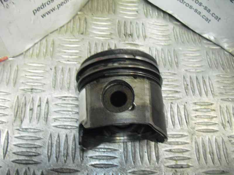 Recambio de piston para peugeot 307 (s1) 2.0 hdi cat referencia OEM IAM   113612