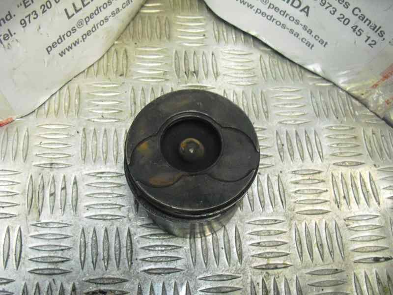 Recambio de piston para peugeot 307 (s1) 2.0 hdi cat referencia OEM IAM   113612