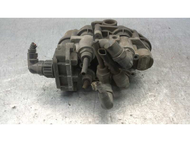 Recambio de valvula aire para iveco stralis 500 euro 4 referencia OEM IAM 06451600  
