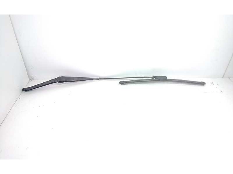 Recambio de brazo limpia delantero derecho para ford kuga (cbv) 2.0 tdci cat referencia OEM IAM   