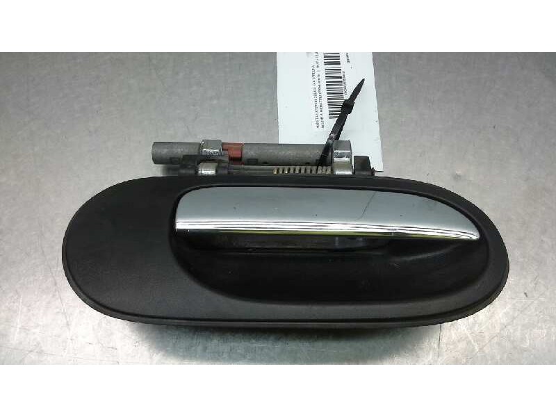 Recambio de maneta exterior delantera derecha para nissan almera tino (v10m) acenta referencia OEM IAM 80606BM675  