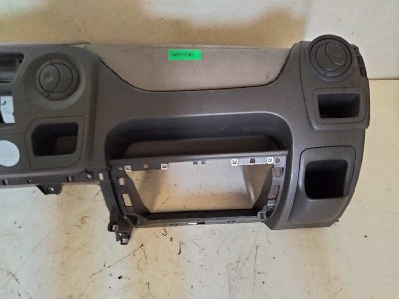 Recambio de salpicadero para nissan nv400 pritsche doppelkabine 2.3 dci diesel cat referencia OEM IAM   