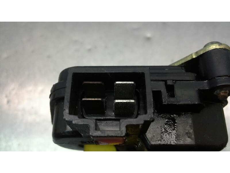 Recambio de cerradura puerta delantera derecha para chevrolet matiz s referencia OEM IAM 96601559  