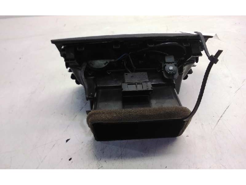 Recambio de aireador trasero central para audi q5 (8r) 2.0 tdi (125kw) referencia OEM IAM 8K0819203  