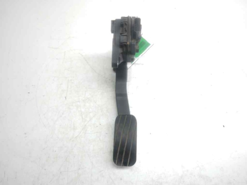 Recambio de potenciometro pedal para nissan nv400 pritsche doppelkabine 2.3 dci diesel cat referencia OEM IAM 180101626R  