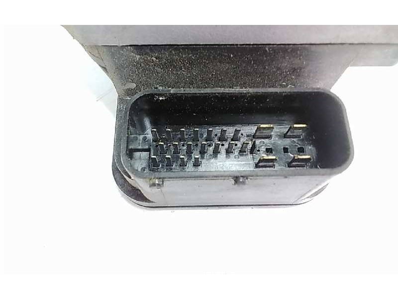 Recambio de abs para honda stream (rn1/3) 2.0i es referencia OEM IAM SINREF.  