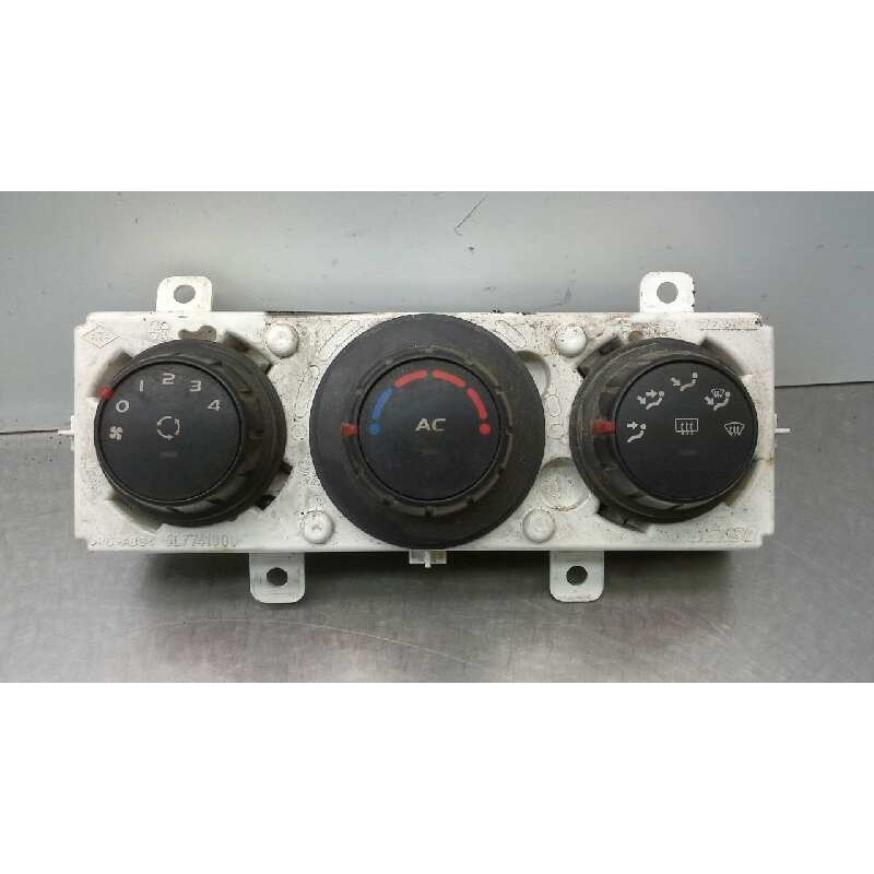 Recambio de mando calefaccion / aire acondicionado para opel movano b kasten/combi fg. l2h2 3,5t referencia OEM IAM 275100013R  