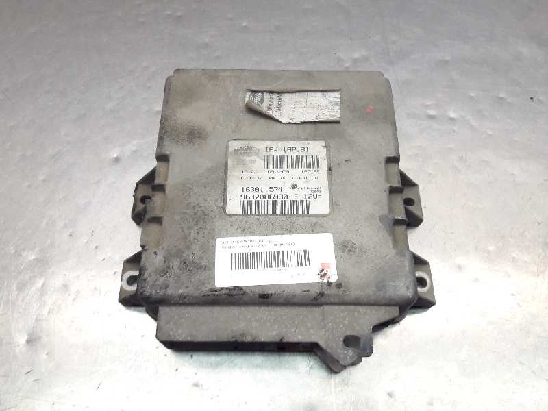 Recambio de centralita motor uce para peugeot 206 berlina xr referencia OEM IAM 9637086980 300 