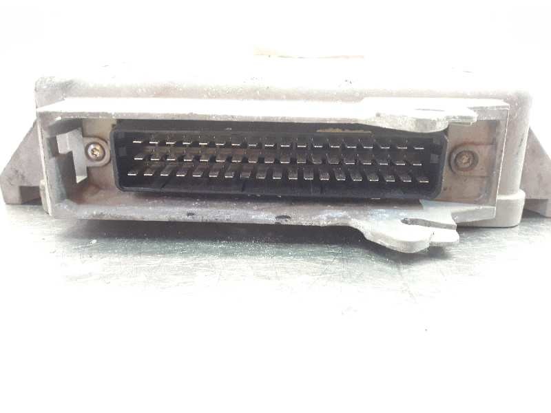 Recambio de centralita motor uce para peugeot 206 berlina xr referencia OEM IAM 9637086980 300 