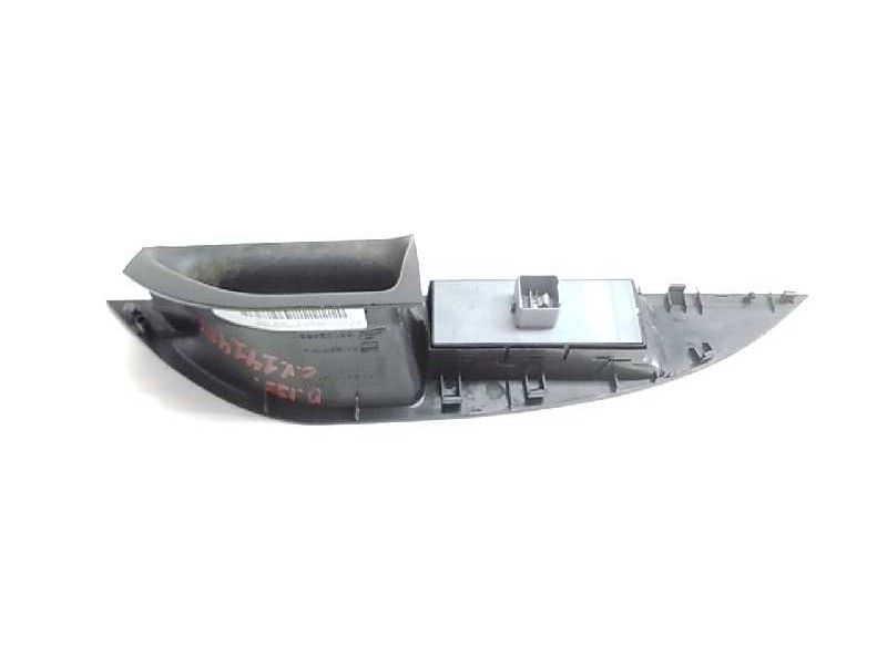 Recambio de mando elevalunas delantero izquierdo para seat toledo (5p2) sport-up referencia OEM IAM 5P1867171A  