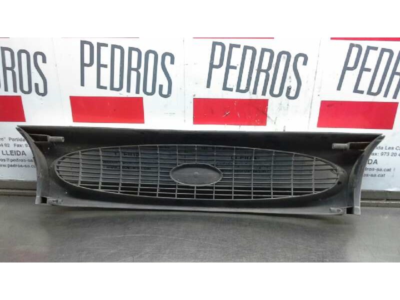 Recambio de rejilla delantera para ford fiesta berl./courier surf referencia OEM IAM 6198640  