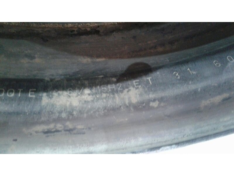 Recambio de llanta hierro para peugeot 806 srdt referencia OEM IAM 15PULGADAS5TORNILLOS  