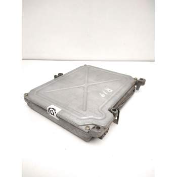 Recambio de centralita motor uce para renault 19 (b/c/l53) referencia OEM IAM S101718103C HOM7700749946 7700864507