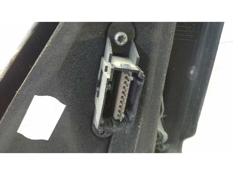 Recambio de retrovisor derecho para renault megane i classic (la0) 1.6 referencia OEM IAM   