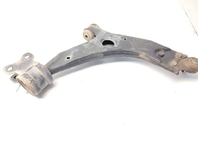 Recambio de brazo suspension inferior delantero izquierdo para ford kuga (cbv) 2.0 tdci cat referencia OEM IAM 8V413A424AB  