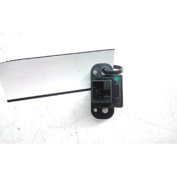 Recambio de warning para chevrolet orlando ltz referencia OEM IAM 03231295A  