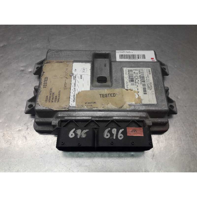 Recambio de centralita motor uce para iveco cursor at260s35y ps referencia OEM IAM 504075741 385 METATRON 4100083
