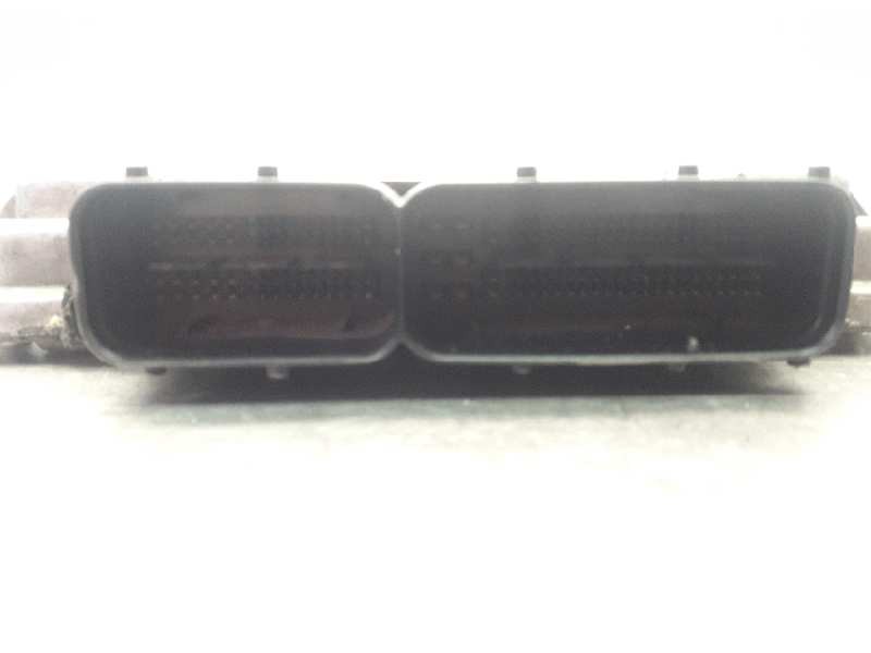 Recambio de centralita motor uce para iveco cursor at260s35y ps referencia OEM IAM 504215106 384 METATRON MF3 CNG