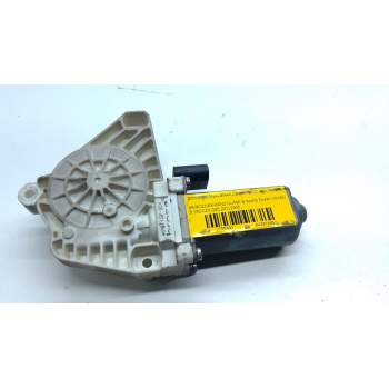 MOTOR ELEVALUNAS DELANTERO IZQUIERDO A1698201542 