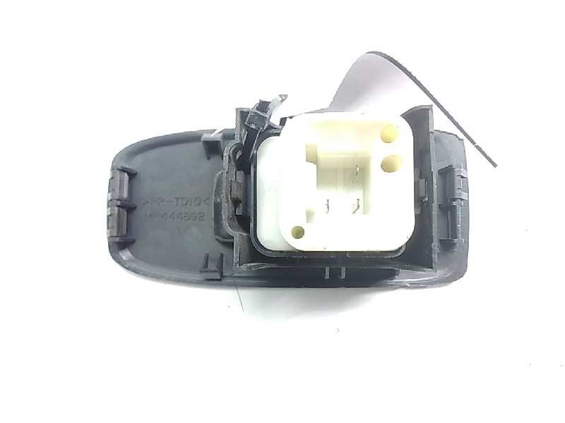 Recambio de mando elevalunas delantero derecho para mitsubishi montero (v60/v70) 3.2 di-d cat referencia OEM IAM MR444892  