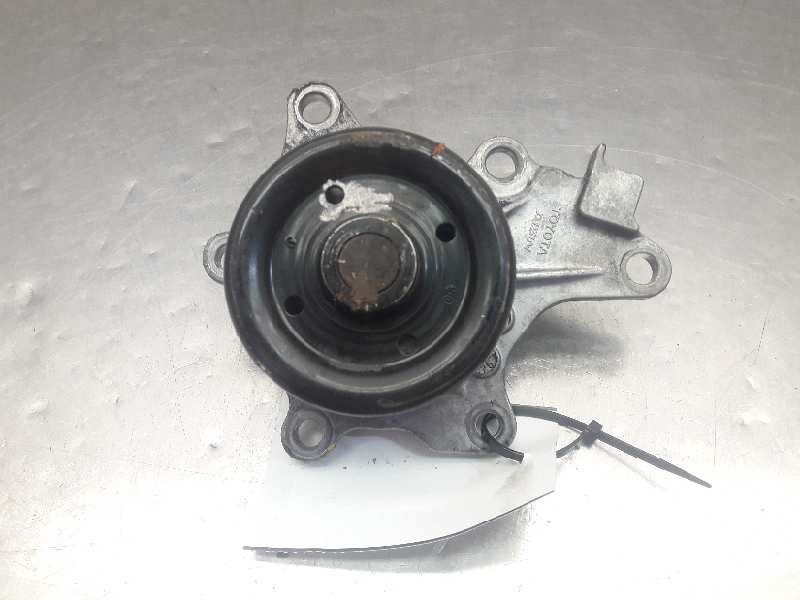 Recambio de bomba agua para toyota yaris 1.4 turbodiesel cat referencia OEM IAM  1NDVT 