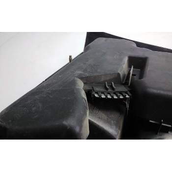 Recambio de piloto trasero derecho para mg serie (r/rf) 1.6 16v cat referencia OEM IAM F001802R028102  102228