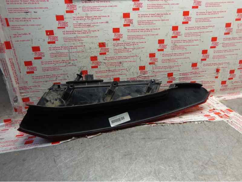 Recambio de piloto trasero derecho para ford fiesta (cbk) ambiente referencia OEM IAM 1324563  